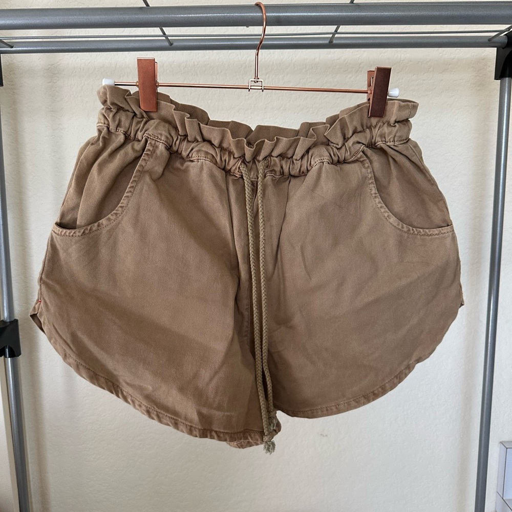 XIRENA shorts